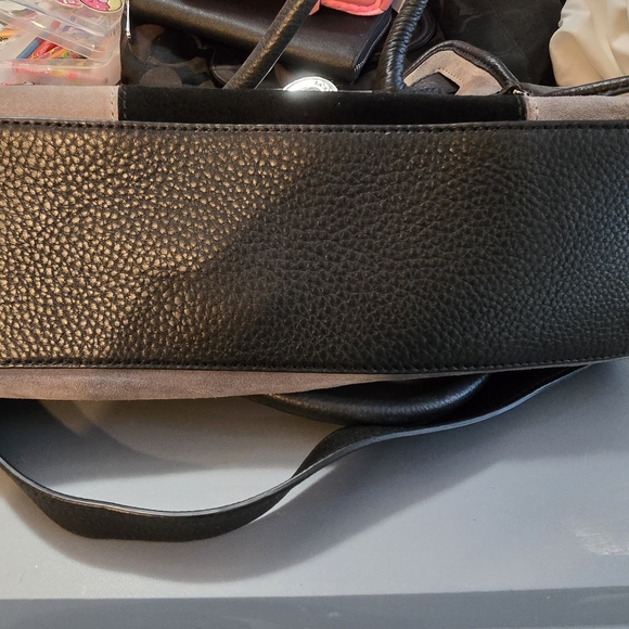 Michael Kors Hamilton medium Suede Colorblock Satchel - Picture 6 of 9